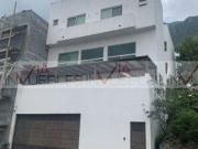 Casa en venta en Residencial Vistalta