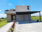 CASA EN VENTA EN RESIDENCIAL VIÑEDOS DEL POLO, QUERETARO