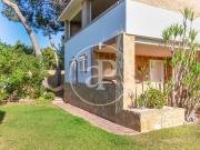 Casa en venta en Riba roja de Túria. Chalet...