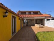 Casa en venta en Ribeira, Santa Uxía de Ribeira. Casas.