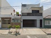 CASA EN VENTA EN RICARDO FLORES MAGÓN, VERACRUZ, VERACRUZ