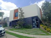 CASA EN VENTA EN RICONADA DEL BOSQUE, ZAPOPAN JALISCO