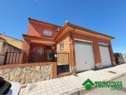 Casa en Venta en Rielves