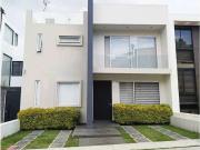 Casa en venta en Rincón de la Montaña, Morelia,...