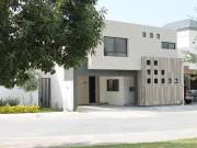 Casa en VENTA en Rincón de los Encinos