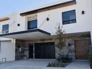 Casa en Venta en Rincón las Trojes, Torreón, Coahuila de...