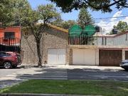 Casa en venta en Rinconada Coapa