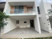 CASA EN VENTA EN RINCONADA SANTA FE LEON GUANAJUATO ZONA...