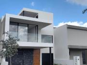 CASA EN VENTA EN RINCONADA SANTA FE LEON GUANAJUATO ZONA...