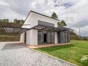 CASA EN VENTA EN RIONEGRO, ANTIOQUIA