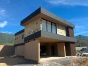 Casa en venta en Rios del Vergel en Santiago Nuevo León