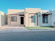 CASA EN VENTA EN RIVELLO RESIDENCIAL