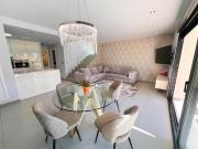 Casa en venta en Rojales. Descubra esta villa...