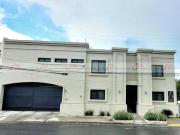 Casa en venta en Roma, Monterrey, Nuevo León