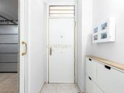 Casa en venta en Rubí, Can Roses. Casa esquinera...