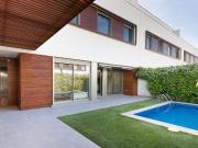 Casa en venta en Sabadell, Can Gambús. Casas.