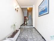 Casa en venta en Sabadell, Creu Alta. DOS OPORTUNIDADES...