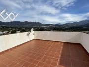 Casa en venta en Salobreña, Centro. Casa en casco...
