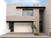 CASA EN VENTA EN SAN ÁNGEL V