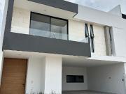 CASA EN VENTA EN SAN ANGEL V