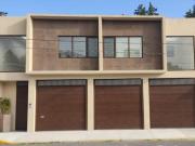 Casa en venta en San Carlos, Metepec, México