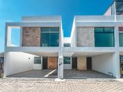 Casa en venta en San Cristobal Tepontla, San Pedro...