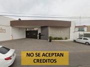 Casa en venta en San Felipe Tlalmimilolpan, Metepec,...