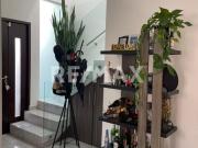 CASA CON EXCEDENTE DE TERRENO EN NAYARA SAN ISIDRO,...