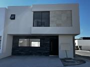 CASA EN VENTA EN SAN ISIDRO JURIQUILLA, QUERETARO