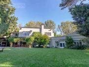 Casa en venta en San Isidro Santa Rita 5 dormitorios