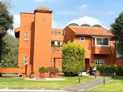 Casa en venta en San Jerónimo Lídice de Remate Bancario...