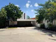 Casa en venta en San José Tulipanes cholul