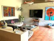 Casa en venta en San Juan Atezcapan, Valle de Bravo,...