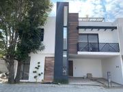Casa en venta en San Juan Cuautlancingo, Cuautlancingo,...