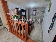 CASA EN VENTA EN SAN JUAN DE ARAGON