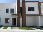 CASA EN VENTA EN SAN JUAN DEL RIO, QRO