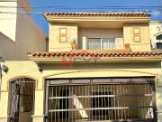 CASA EN VENTA EN SAN LORENZO RESIDENCIAL