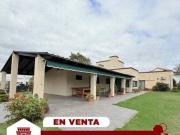 Casa en venta en san luis con chincho y piscina