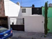 CASA EN VENTA EN SAN LUIS POTOS,I SAN ANGEL 1RA SECCION