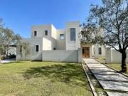Casa en venta en San Matias Al Lago Con Piscina