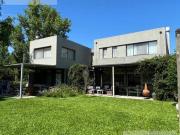 Casa en venta en San Matías area 4