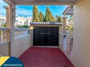 Casa en venta en San Miguel de Salinas. Casa con piscina...