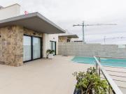 Casa en venta en San Miguel de Salinas. Casas San Miguel de.