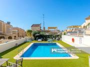 Casa en venta en San Miguel de Salinas. Casas San Miguel de.