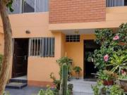 Venta Casa en Urb. Pando, San Miguel con jardín interior