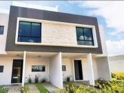 Casa en Venta en San Miguel Zinacantepec GIS 24 3731