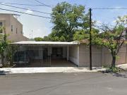 CASA EN VENTA EN SAN NICOLAS DE LOS GARZA A 5 MIN DE...