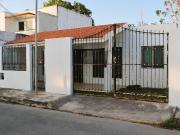 Casa en Venta en San Pedro Cholul dentro de Mérida Cerca...