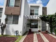 CASA EN VENTA EN SAN PEDRO TLAQUEPAQUE