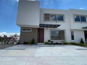 Casa en venta en San Salvador Tizatlalli, Metepec 26 631 JAS